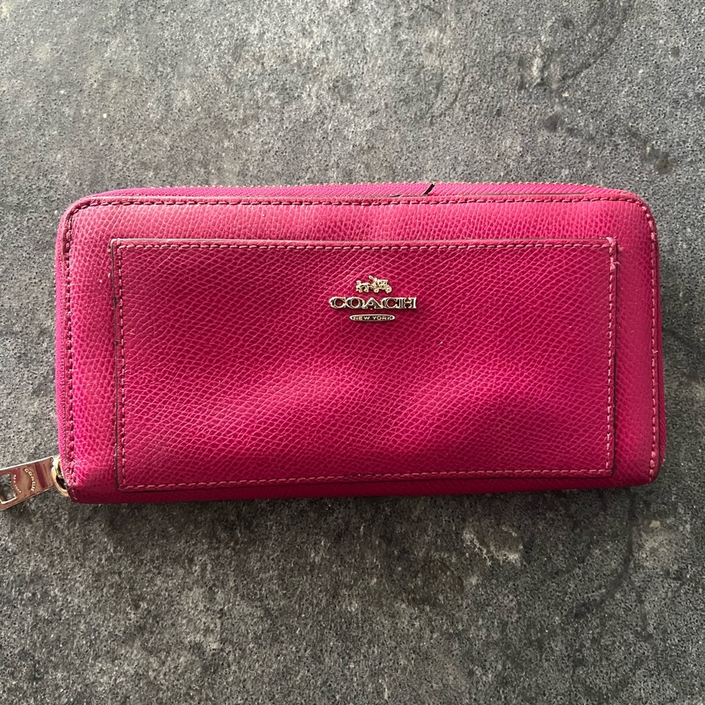 Coach Fuchsia Leather Zip Wallet